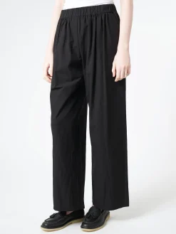A Punto B - P1734 Trousers in Black