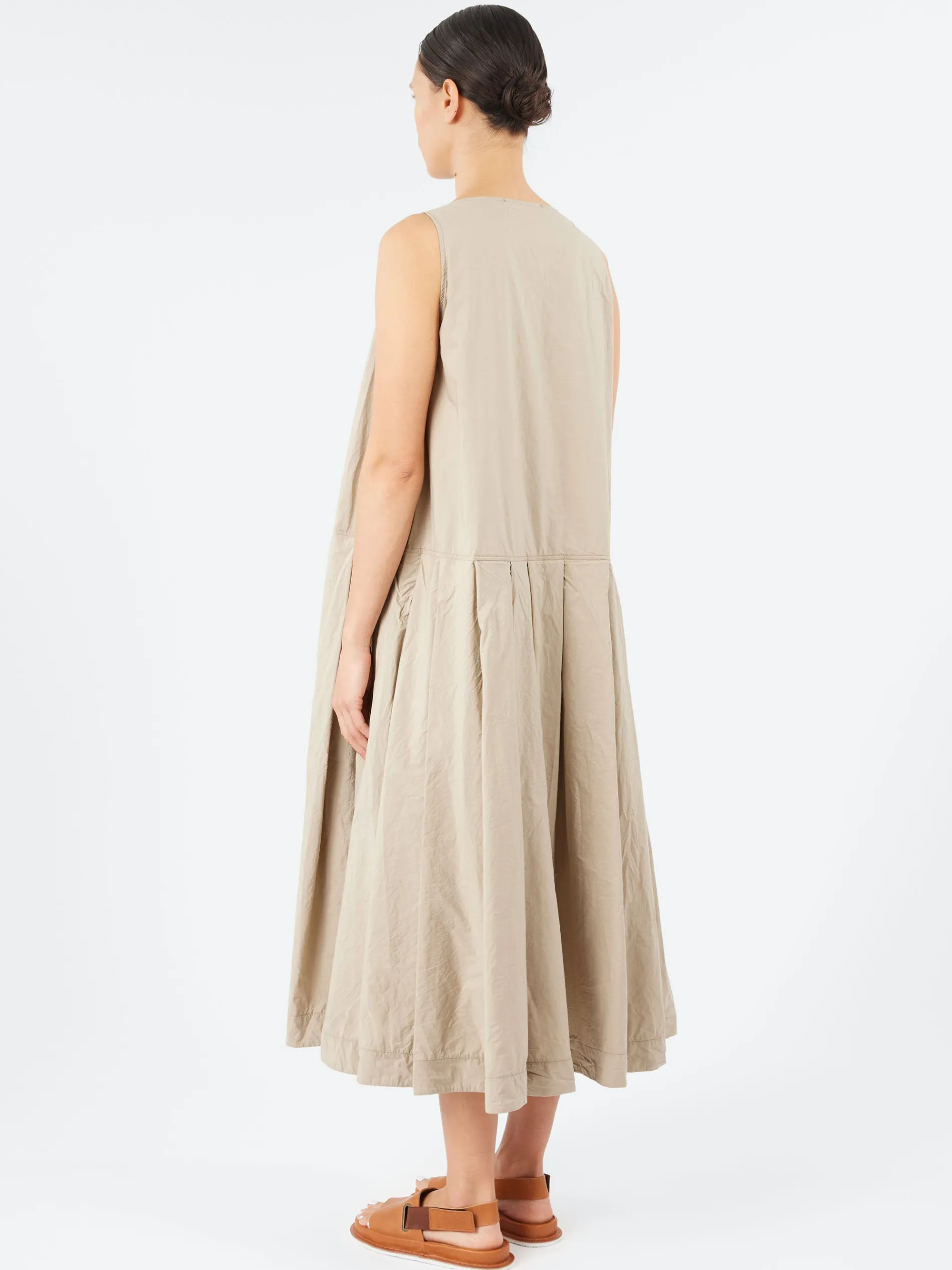 Album Di Famiglia - Pleated Sleeveless Dress TC in Stone