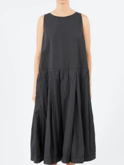 Album Di Famiglia - Pleated Sleeveless Dress TC in Black