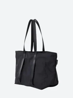 Amiacalva - Medium Gabardine Tote in Black