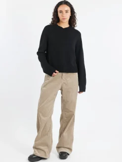 &Daughter - Plain Saddle Sleeve Crewneck in Black