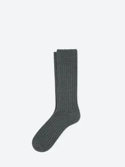 ANT45 - Virginia Socks in Medium Grey