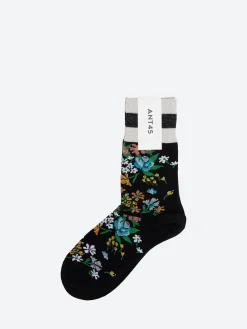 ANT45 - Waime Socks in Black