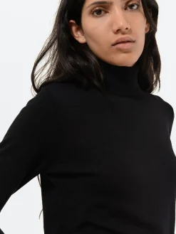 A.P.C. - Sandra Turtleneck Sweater in Noir