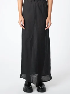 Baserange - Dydine Skirt in Black