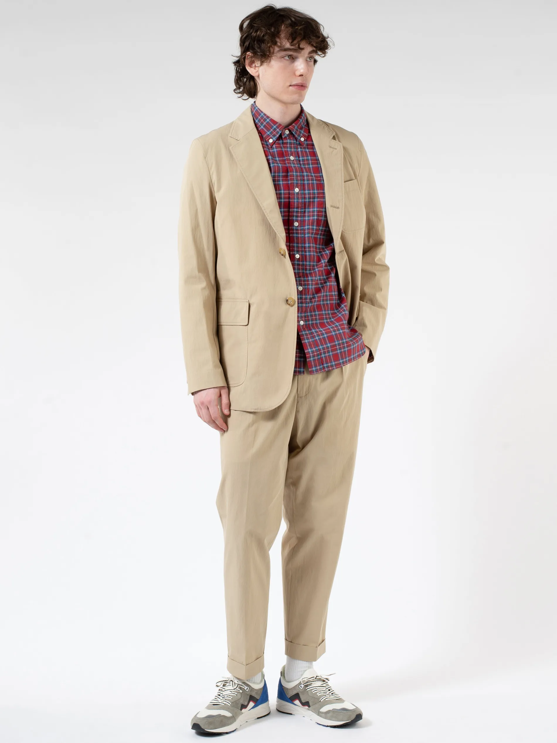 BEAMS PLUS - 1 Pleat Comfort Cloth Travel Trousers in Beige