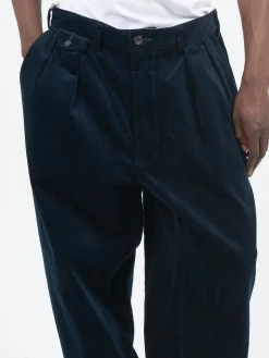 BEAMS PLUS - 2 Pleat Corduroy Pants in Navy