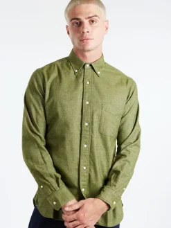 BEAMS PLUS - Flannel Solid Button Down Shirt in Olive
