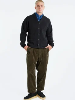 BEAMS PLUS - Sweat V Cardigan in Black