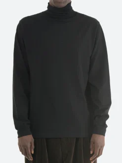 BEAMS PLUS - Turtleneck T-Shirt in Black