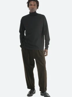 BEAMS PLUS - Turtleneck T-Shirt in Black