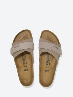 Birkenstock - Oita (Narrow) in Taupe