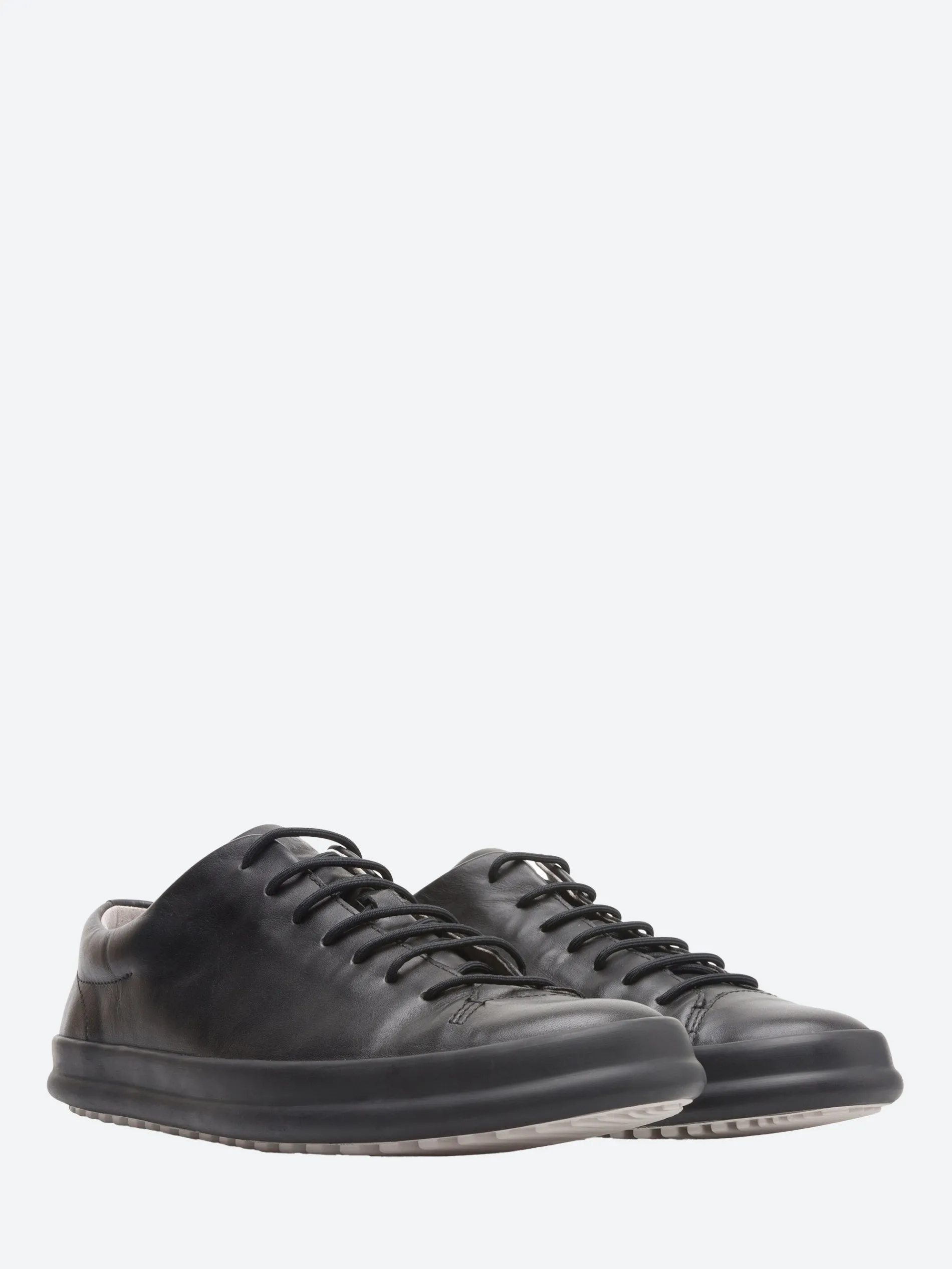 Camper - Chasis Sport in Black