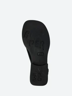 Camper - Dana in Black