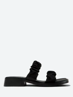Camper - Dana Sandals in Black