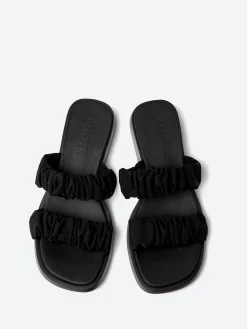 Camper - Dana Sandals in Black