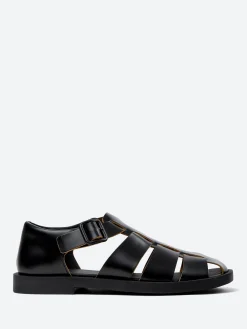 Camper - Don Fisherman Sandals in Black