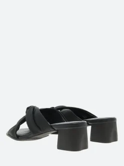 Camper - Katie Sandal in Black