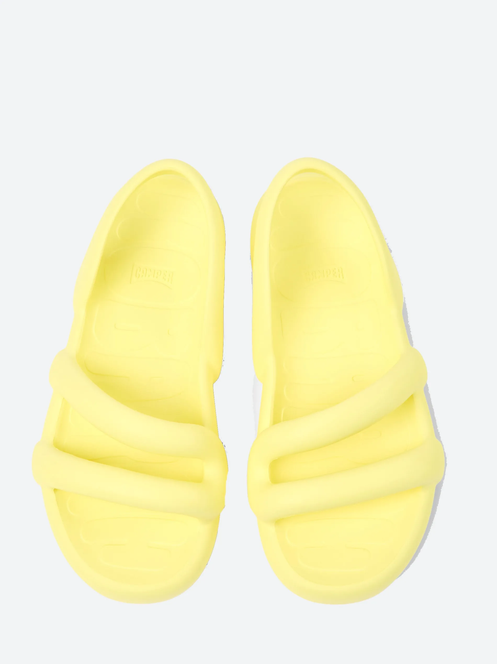 Camper - Kobarah Flat in Yellow
