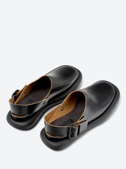 Camper - Onda Mules in Black