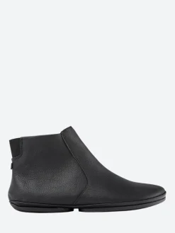 Camper - Right Nina Ankle Boots in Black