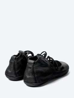 Camper - Right Nina Lace-Up Flats in Black