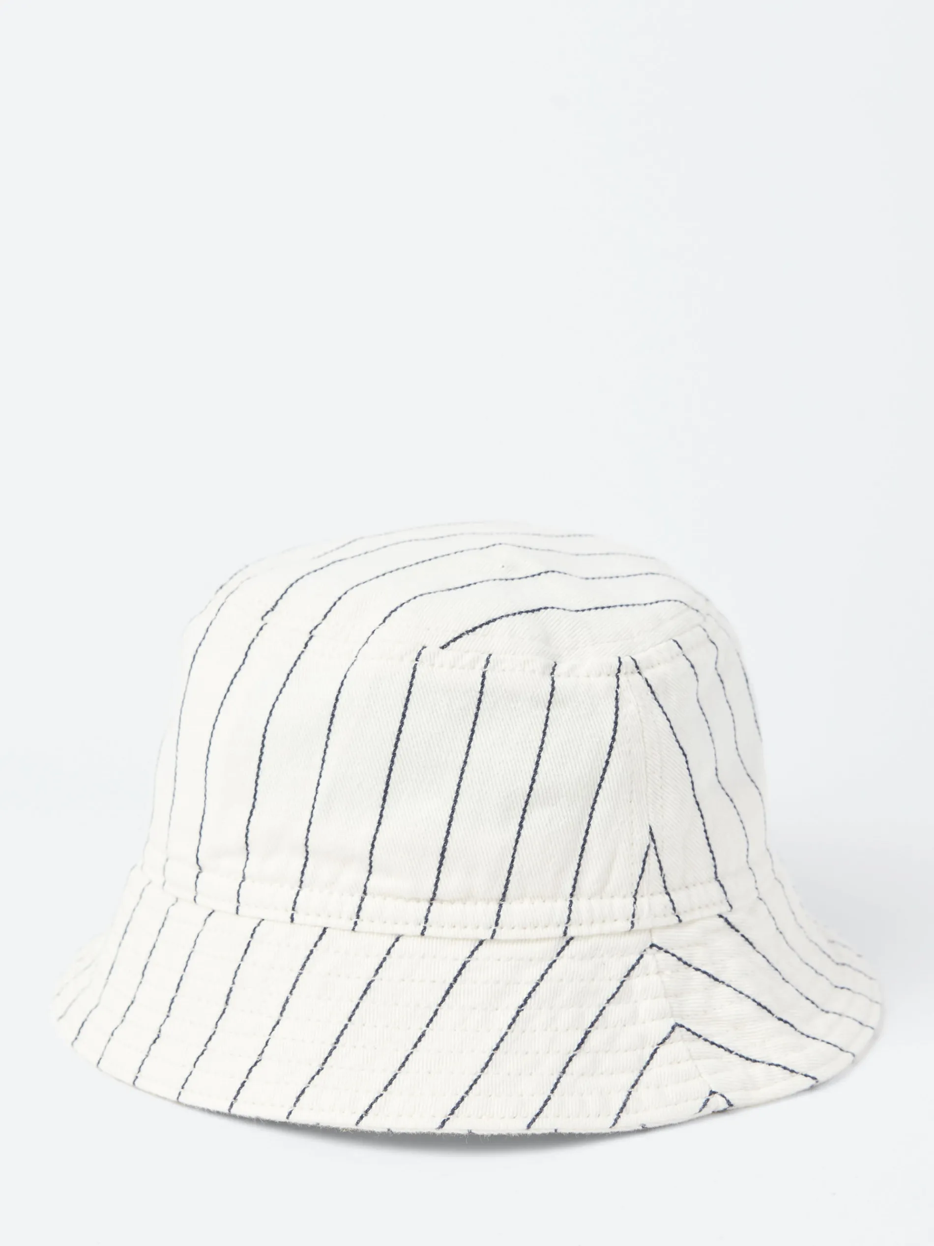 Carhartt WIP - Hendry Bucket Hat in Wax and Dark Navy Stripe
