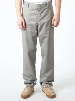 Carhartt WIP - Master Pant in Marengo