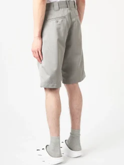 Carhartt WIP - Master Short in Marengo