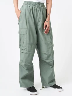 Carhartt WIP - W' Jet Cargo Pant in Park
