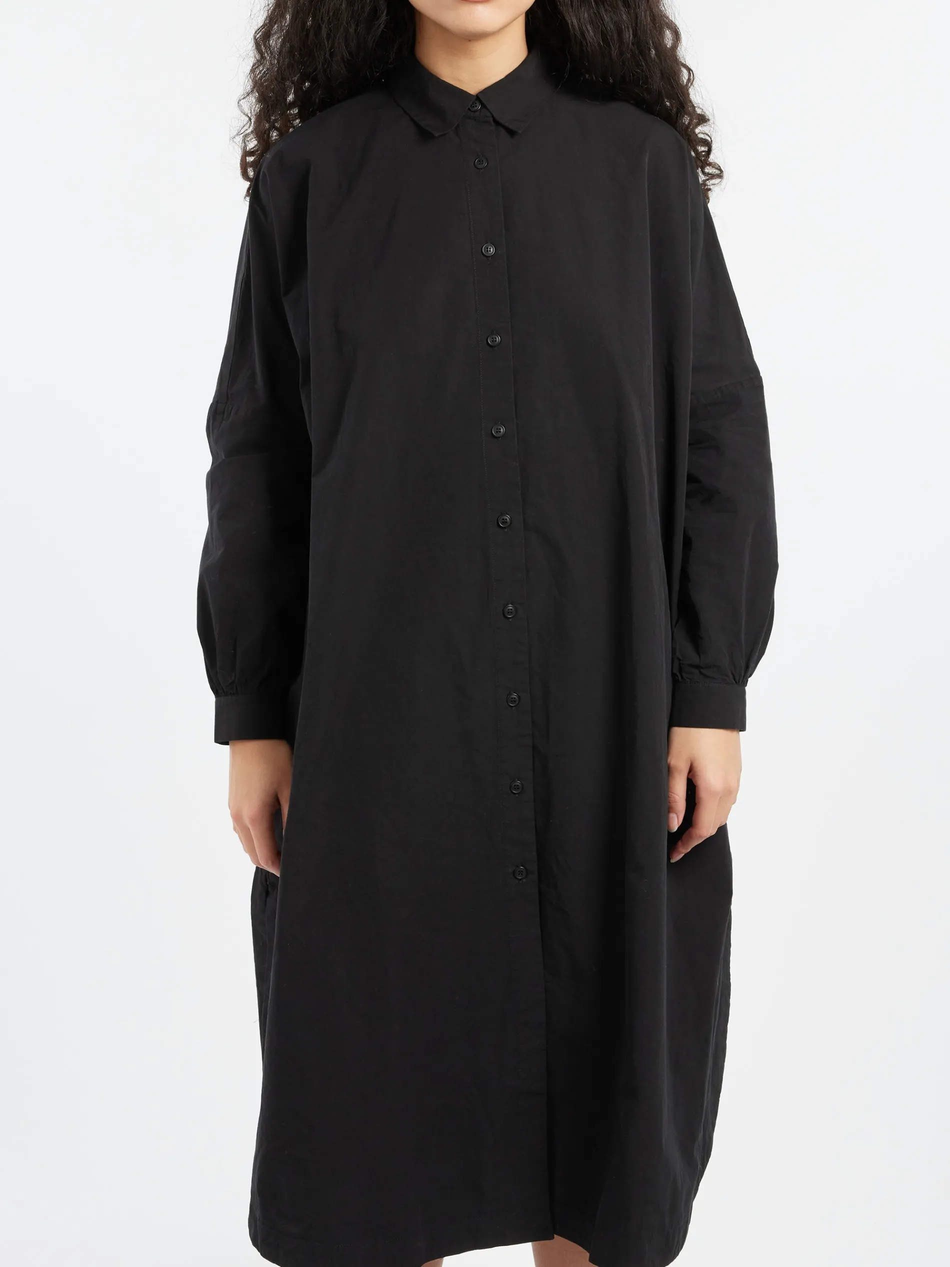 Casey Casey - Yuki Longue Shirt in Black