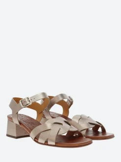 Chie Mihara - Quara in Iron Dali