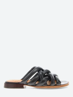 Chie Mihara - Wapi Sandal in Black Sandonis