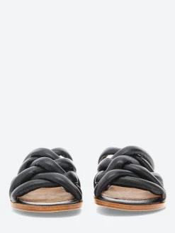Chie Mihara - Wapi Sandal in Black Sandonis