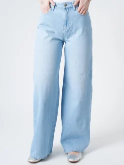 Chloé Stora - Ramona Jean in Bleach (Light Blue)