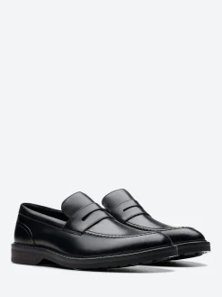 Clarks - Aldwin Step Loafer in Black