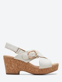 Clarks - Giselle Dove in Off White Leather