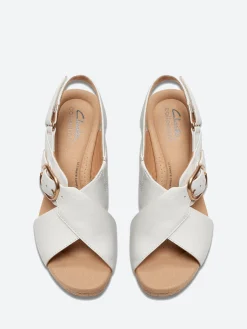 Clarks - Giselle Dove in Off White Leather