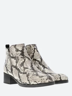 Clarks - Mila Sky in Snake