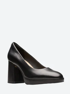Clarks - Zoya85 Court in Black Leather