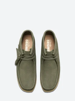 Clarks Originals - Wallabee Boot in Khaki and Green