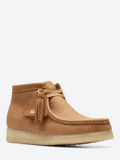 Clarks Originals - Women's Wallabee Boot in Mid Tan Leather