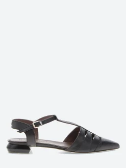 collection PRIVÉE? - C1492 Pointed Toe Flats in Black