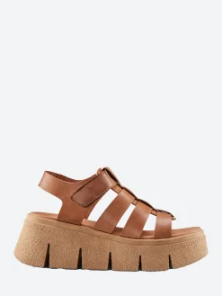 Cougar - Antony Wedge Sandal in Tan