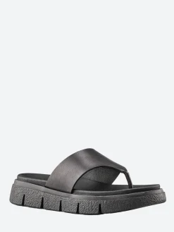 Cougar - Ponyo Thong Sandal in Black