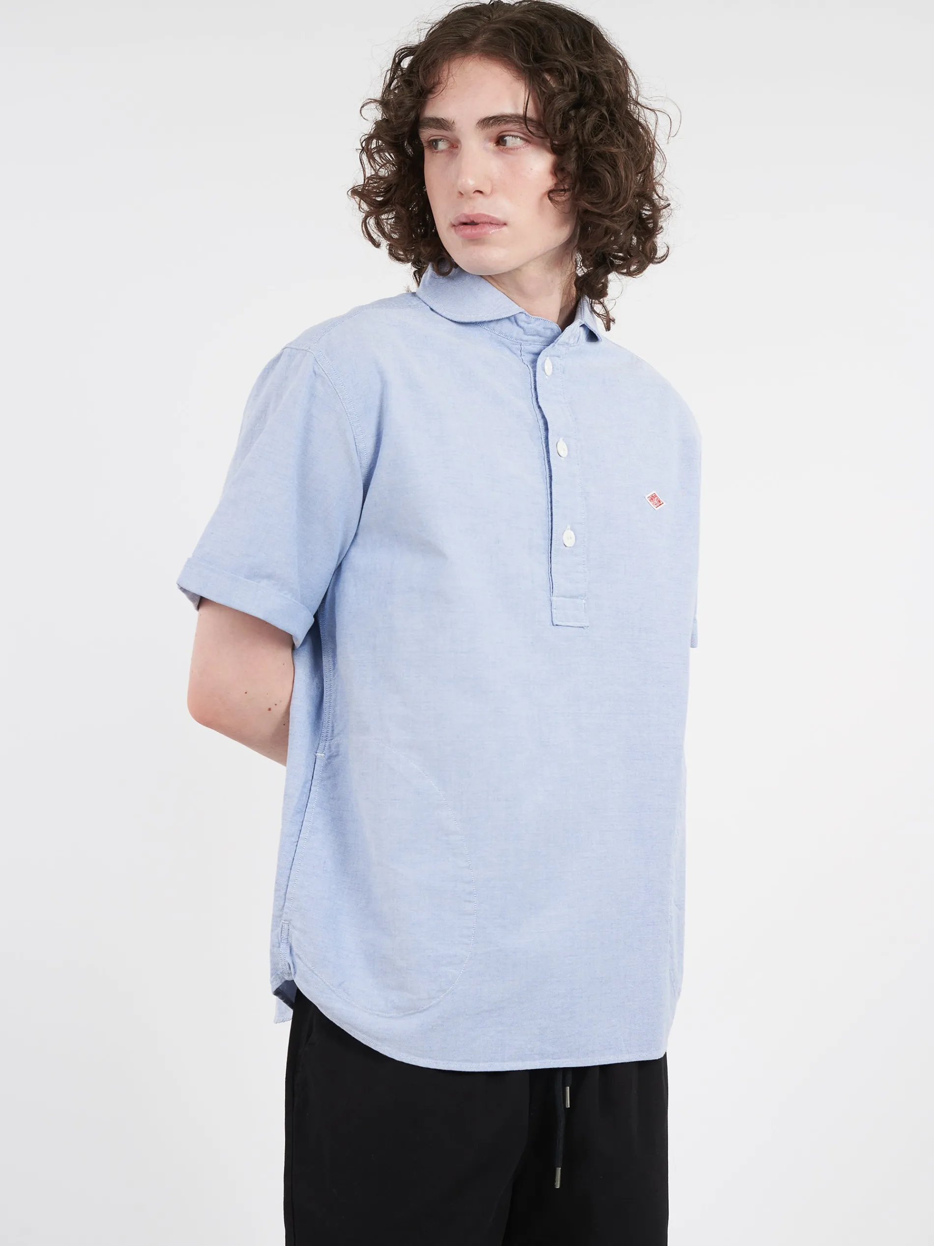 Danton - Round Collar Shirt in Blue