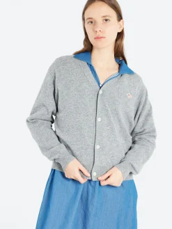 Danton - Women's Lambswool V-Neck Knit Cardigan in Light Grey