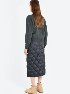 Danton - Women's Lambswool V-Neck Knit Cardigan in Carbon