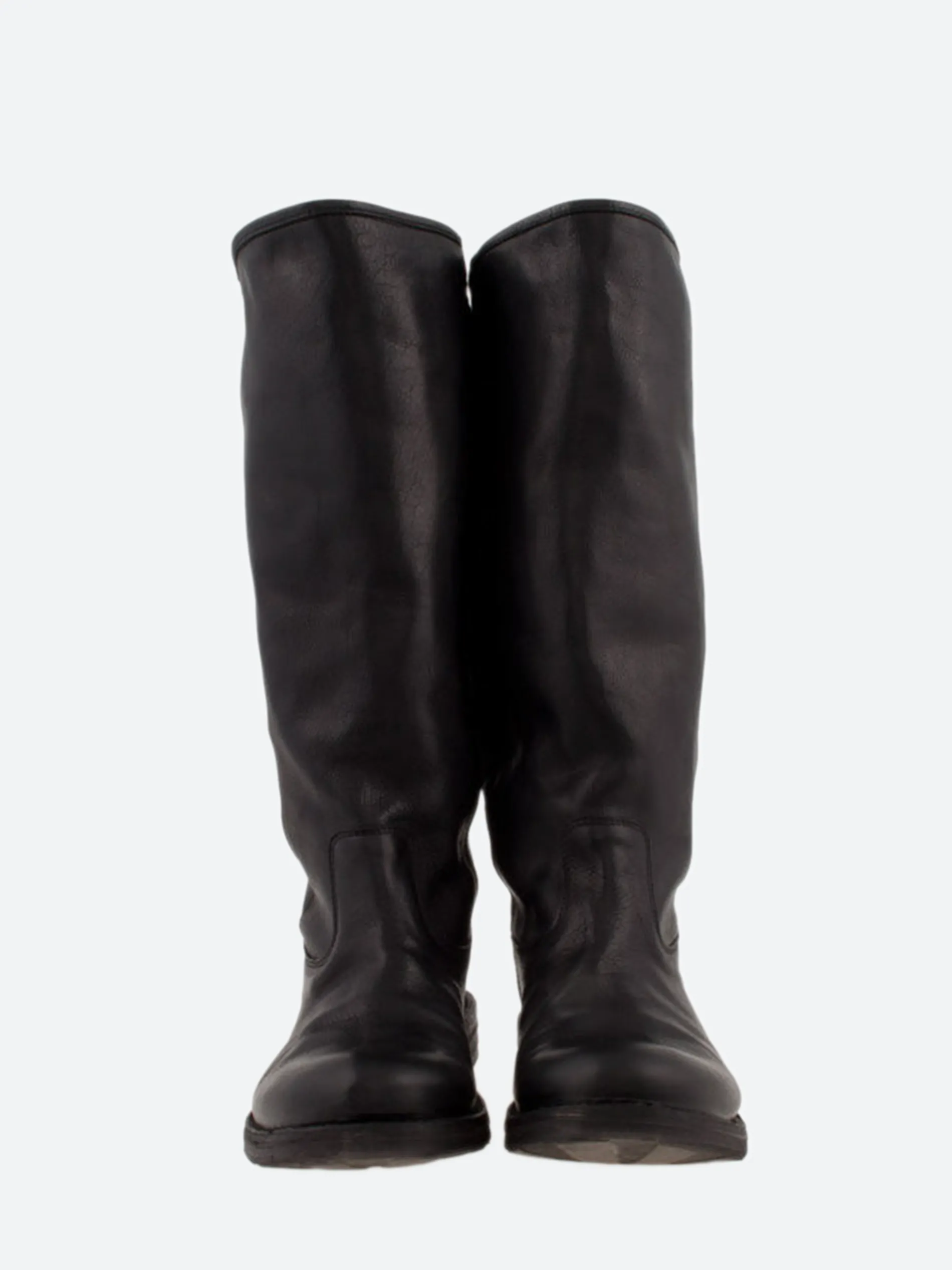 Fiorentini + Baker - 7460 Eternity in Nero Cusna