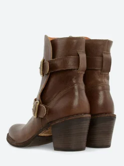 Fiorentini + Baker - Nena Nolita in Palm Cusna